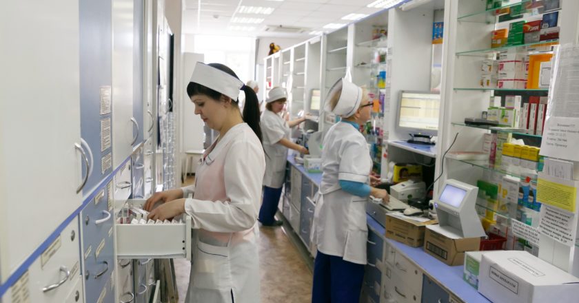 Россияне начнут покупать лекарства в кредит