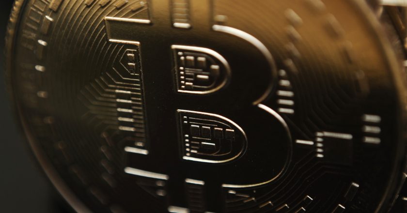 Биткоин может рухнуть, несмотря на вирус
