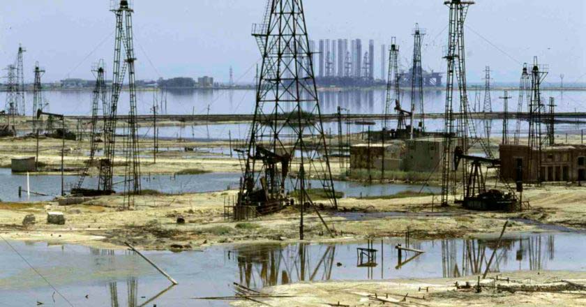 Давление на нефть нарастает