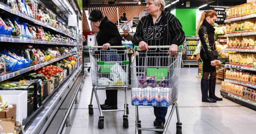 Россияне стали экономить на продуктах питания