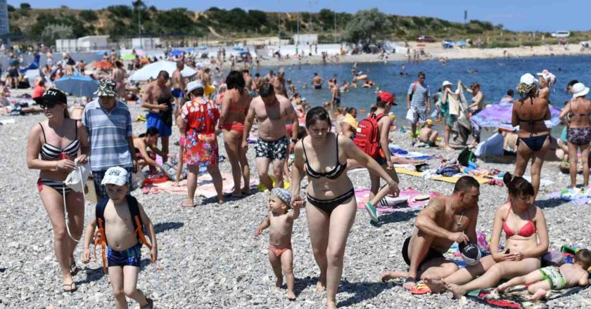 Россиян потянуло отдыхать в Крым