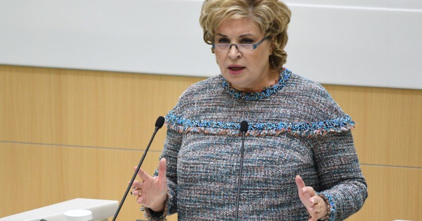 Россию ждет массовое сокращение чиновников