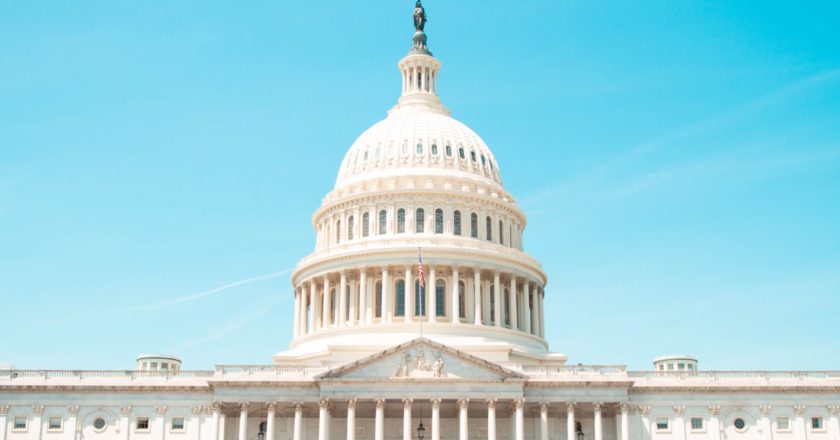 Госдолг США может быть запредельно высоким