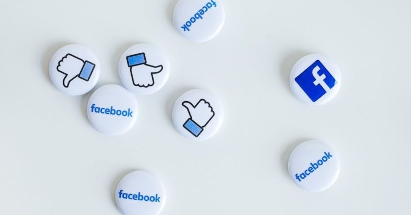 Рак в США будут лечить с помощью Facebook