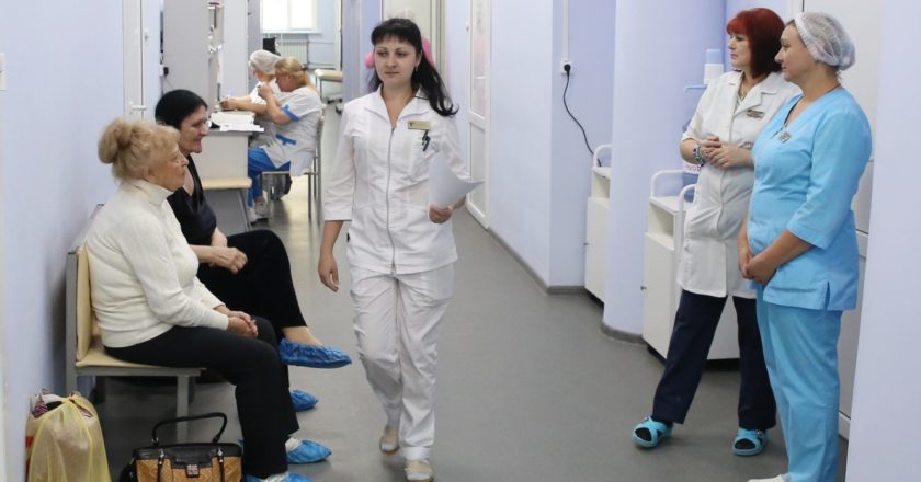 В России начались увольнения санитаров