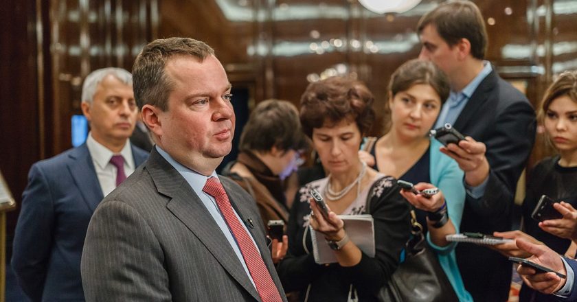 Россиян призвали не копить на пенсию по одному рублю