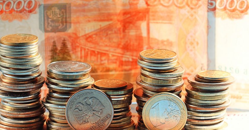 Эксперты сказали, в чем хранить деньги