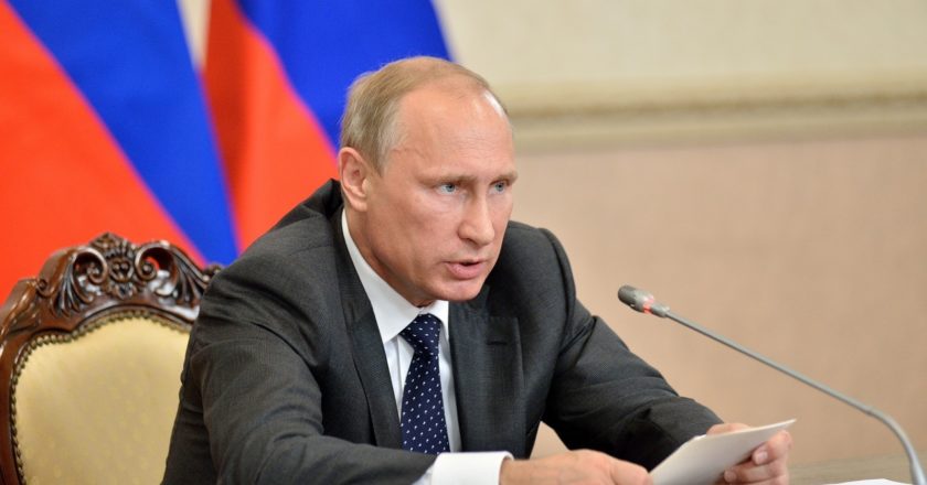 Путин вернет 5 млн прогоревшим вкладчикам