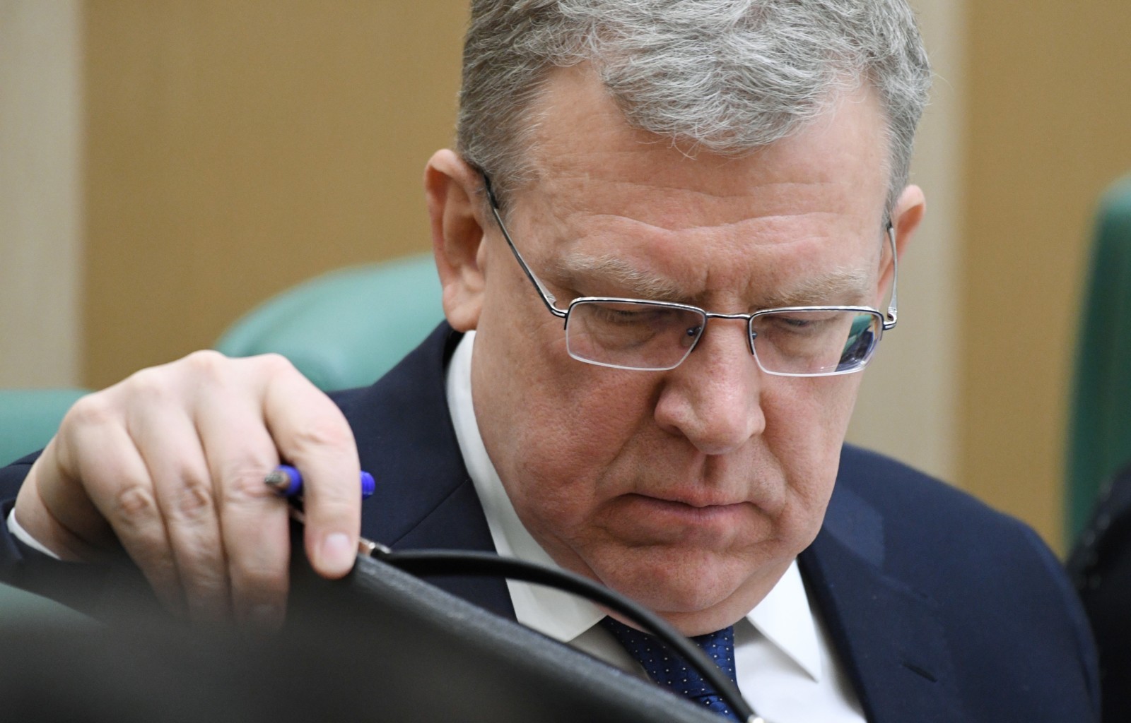 Председатель Счетной палаты РФ Алексей Кудрин на заседании Совета Федерации РФ. Григорий Сысоев / РИА Новости