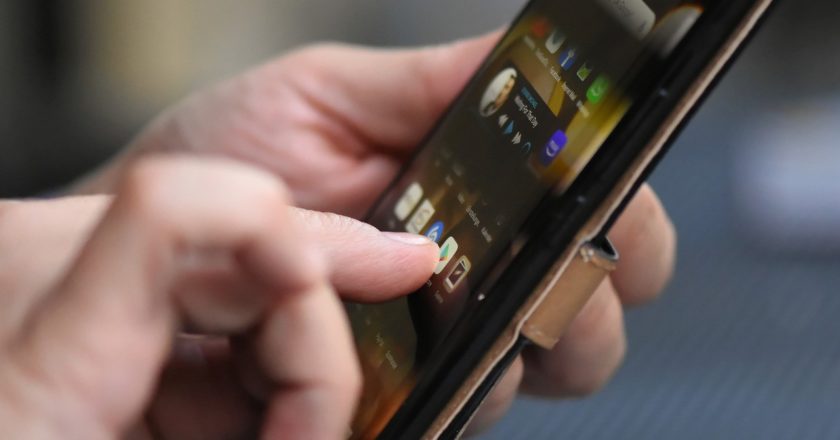 ФАС заставит устанавливать «духовные» приложения