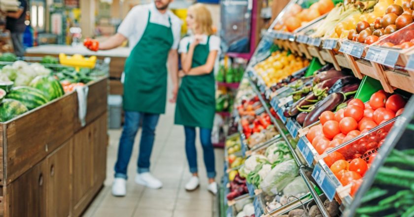 Продуктовый ритейл глазами аналитиков