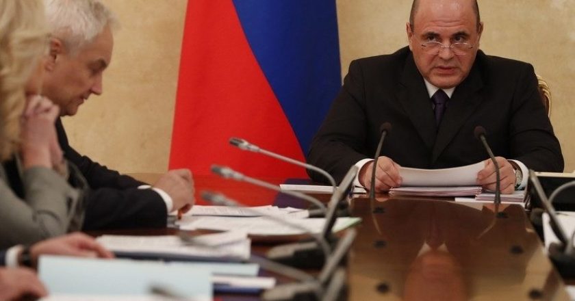 Мишустин депортирует больных коронавирусом