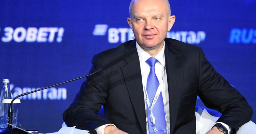 Первый заместитель президента, председателя правления банка ВТБ Юрий Соловьев. Владимир Астапкович / РИА Новости