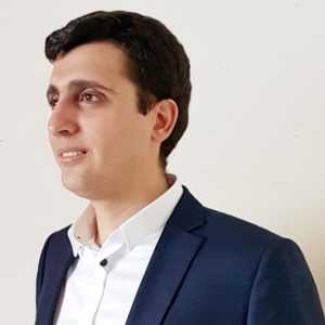 Сергей Арутюнов