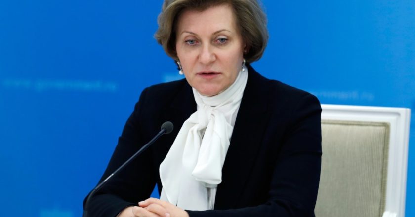 Руководитель Федеральной службы по надзору в сфере защиты прав потребителей и благополучия человека (Роспотребнадзор) - главный государственный санитарный врач РФ Анна Попова во время брифинга по итогам первого заседания оперативного штаба по предупреждению завоза и распространения новой коронавирусной инфекции на территории России РФ. Дмитрий Астахов / РИА Новости