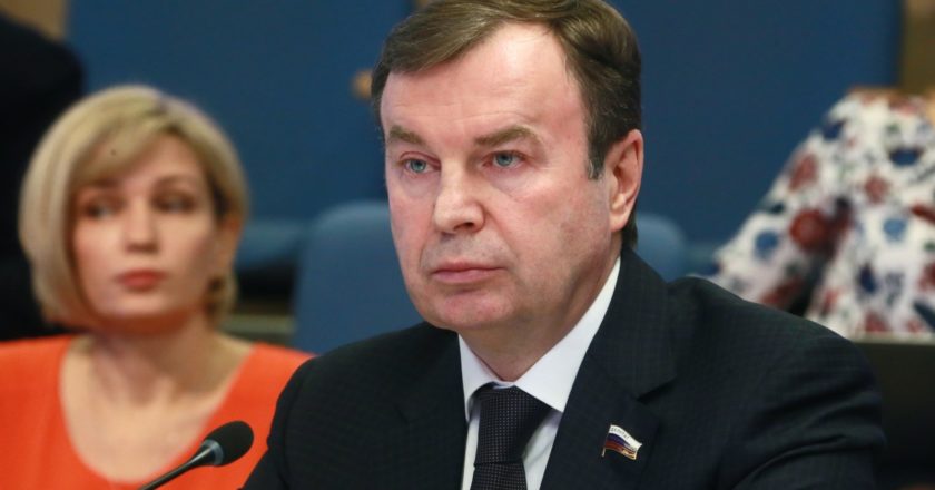 Член Комитета Государственной Думы Российской Федерации по энергетике Виктор Зубарев. Александр Натрускин / РИА Новости