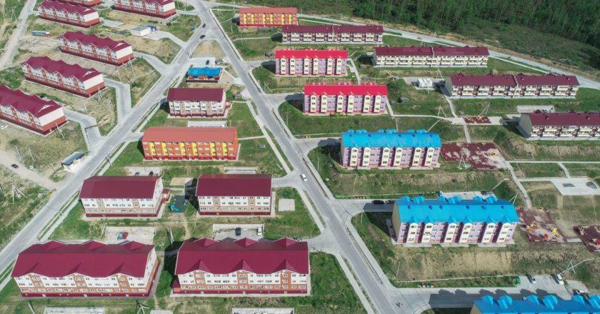 Микрорайон "Таежный в городе Тында, построенный для переселенцев из ветхого и аварийного жилья. Павел Львов / РИА Новости