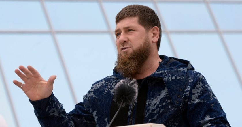 Глава Чеченской Республики Рамзан Кадыров выступает. Саид Царнаев / РИА Новости