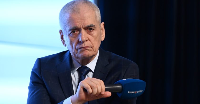 Первый заместитель председателя комитета по образованию и науке Государственной Думы Российской Федерации, академик РАН Геннадий Онищенко. Нина Зотина / РИА Новости
