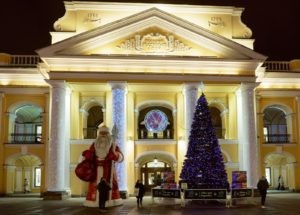 Новогоднее украшение Невского проспекта в Санкт-Петербурге. Алексей Даничев / РИА Новости
