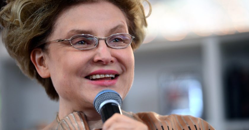 Доктор медицинских наук, профессор и телеведущая Елена Малышева. Кирилл Каллиников / РИА Новости