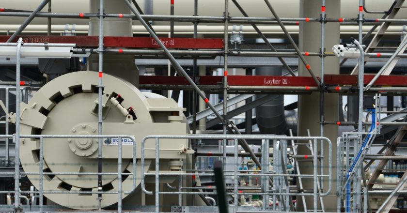 Наземный стыковочный пункт газопровода "Северный поток-2" в Любмине. Газопровод пройдет по дну Балтийского моря от побережья России до побережья Германии параллельно трассе существующего газопровода "Северный поток" и будет соединен с европейской газотранспортной сетью в городе Любмин в районе Грайфсвальда. Алексей Витвицкий / РИА Новости