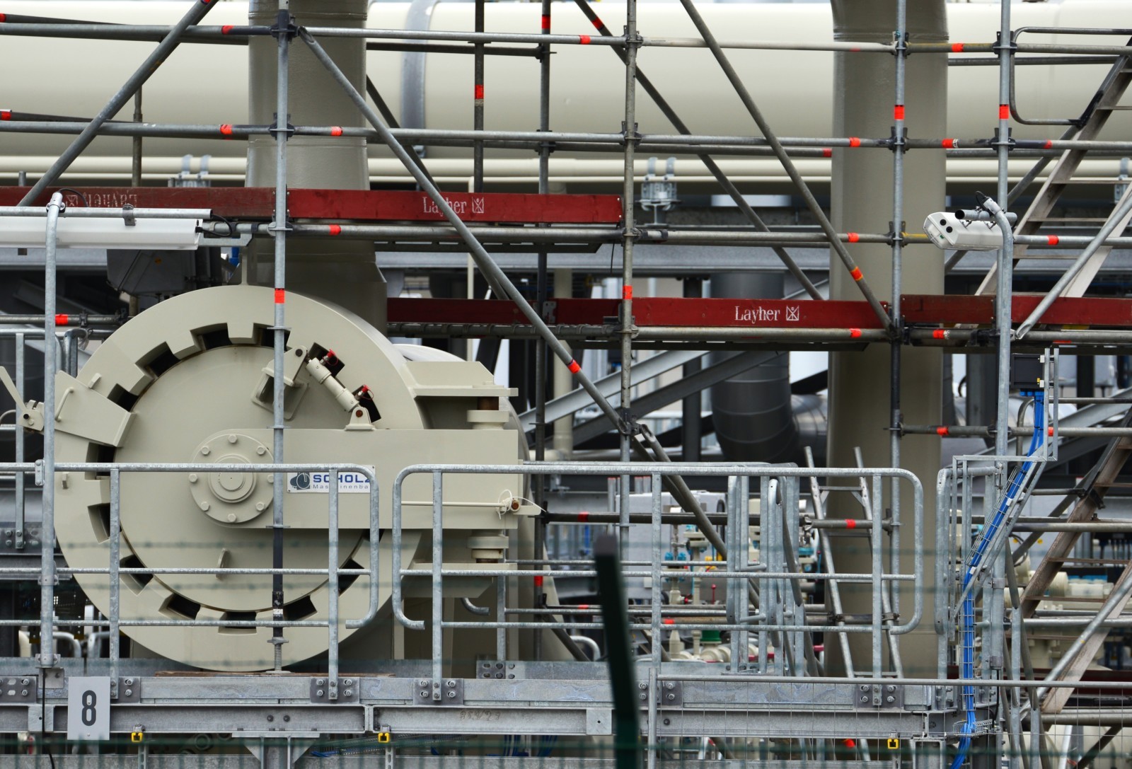 Наземный стыковочный пункт газопровода "Северный поток-2" в Любмине. Газопровод пройдет по дну Балтийского моря от побережья России до побережья Германии параллельно трассе существующего газопровода "Северный поток" и будет соединен с европейской газотранспортной сетью в городе Любмин в районе Грайфсвальда. Алексей Витвицкий / РИА Новости