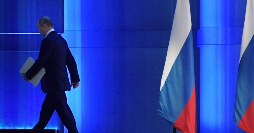 Президент РФ Владимир Путин после выступления с ежегодным посланием Федеральному Собранию. Сергей Гунеев / РИА Новости
