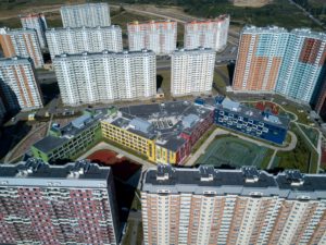 Самая большая школа в России (школа № 2048), открывшаяся в районе Некрасовка в Москве. Максим Блинов / РИА Новости