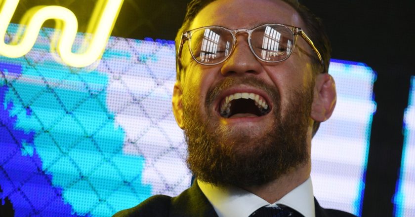 Боец смешанных единоборств, бывший чемпион турнира UFC Конор Макгрегор. Владимир Астапкович / РИА Новости