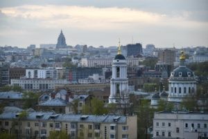 Вид на Таганский район и Храм Святителя Мартина Исповедника в Москве. Максим Блинов / РИА Новости