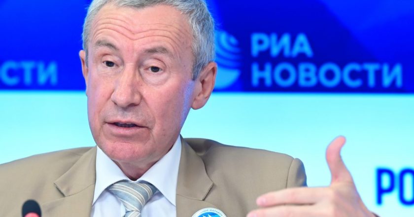 Сенатор Российской Федерации Андрей Климов. Нина Зотина / РИА Новости
