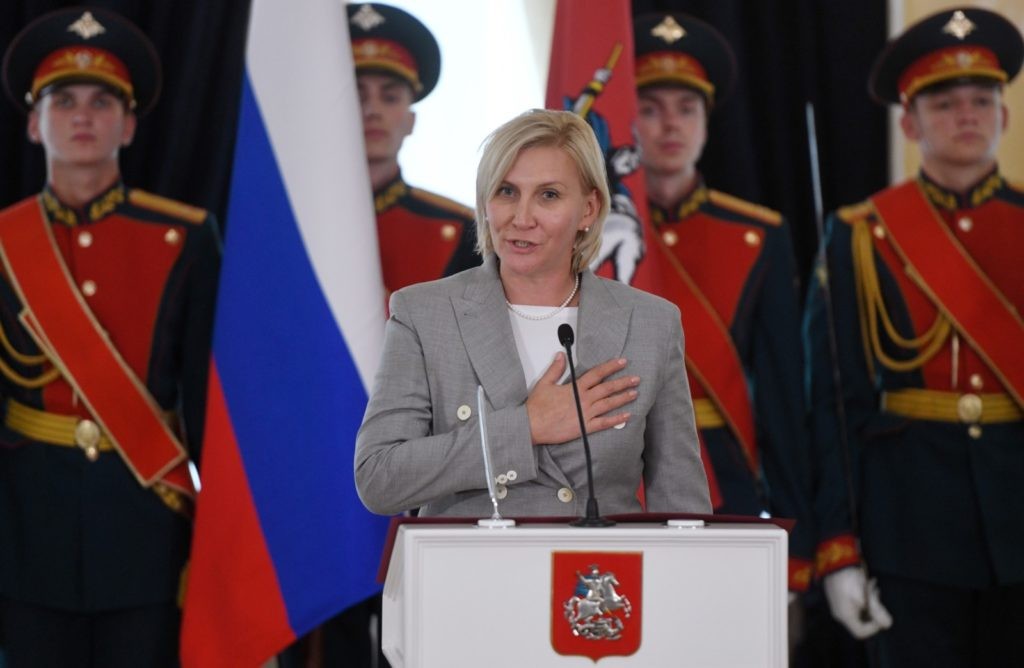Наталья Метлина на торжественной церемонии принесения присяги депутатами Московской городской думы. Григорий Сысоев / РИА Новости