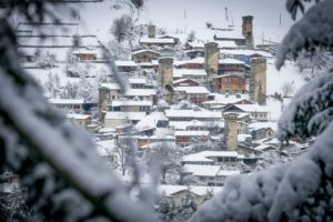 Сванские башни и сванские дома-крепости в Сванетии - исторической горной области на северо-западе Грузии. Мурад Оруджев / Sputnik