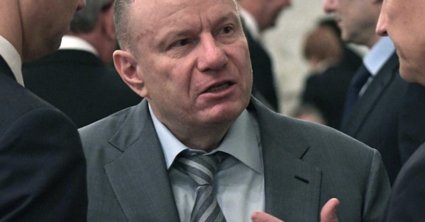 Президент ООО "Холдинговая компания Интеррос" Владимир Потанин перед встречей президента РФ Владимира Путина с представителями российских деловых кругов и объединений. Алексей Никольский / РИА Новости