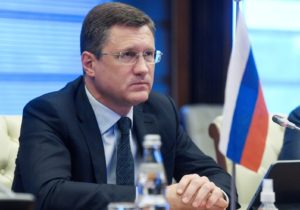 Заместитель председателя правительства РФ Александр Новак принимает участие в режиме видеоконференции в 14-й министерской встрече ОПЕК+. Валерий Мельников / РИА Новости