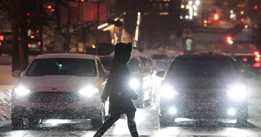 Автомобильное движение на Таганской площади в Москве. Алексей Майшев / РИА Новости
