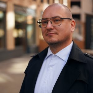 Игорь Шахин