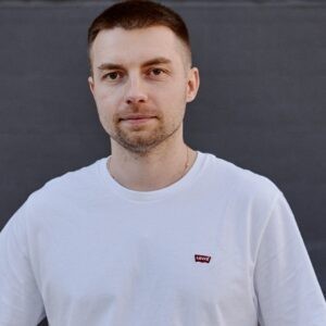 Александр Пестряев